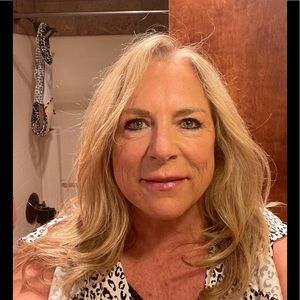 Meet your Posher, Kennie